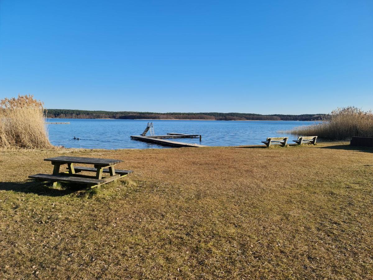Ferienhof Am Kaebelicksee Kratzeburg Bagian luar foto