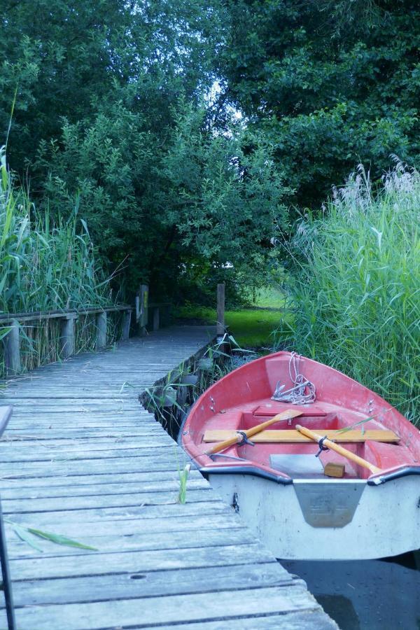 Ferienhof Am Kaebelicksee Kratzeburg Bagian luar foto